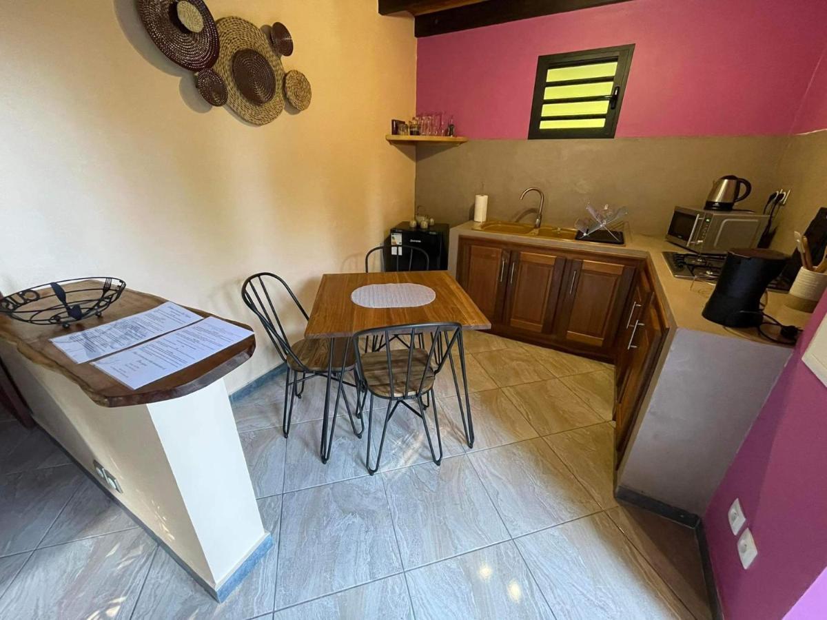 Les Vetyvers Trois Bassins Exterior foto